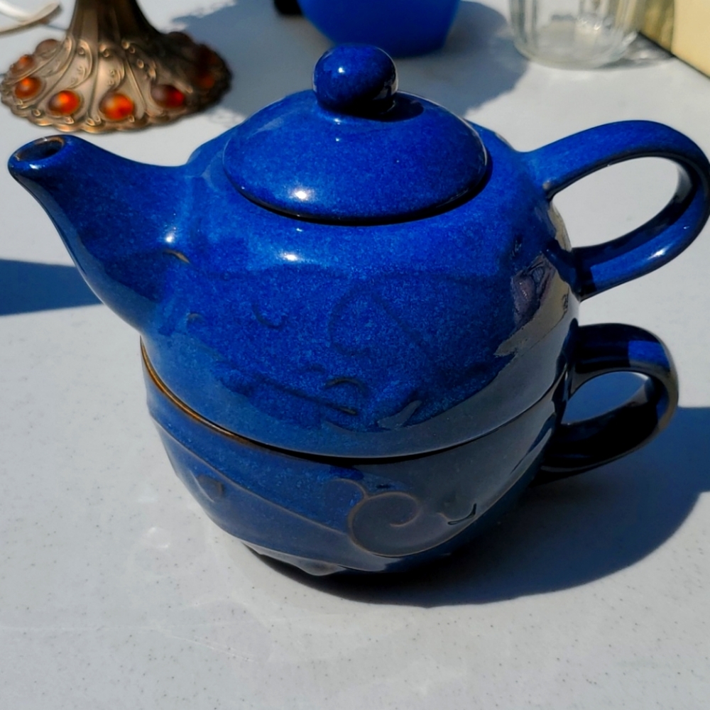 Tea for One - Picture 1 of 5